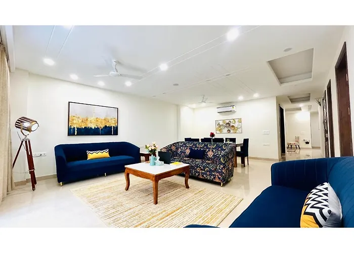 Bluo Modern 3Bhk Saket - Lift, Parking, Balcony