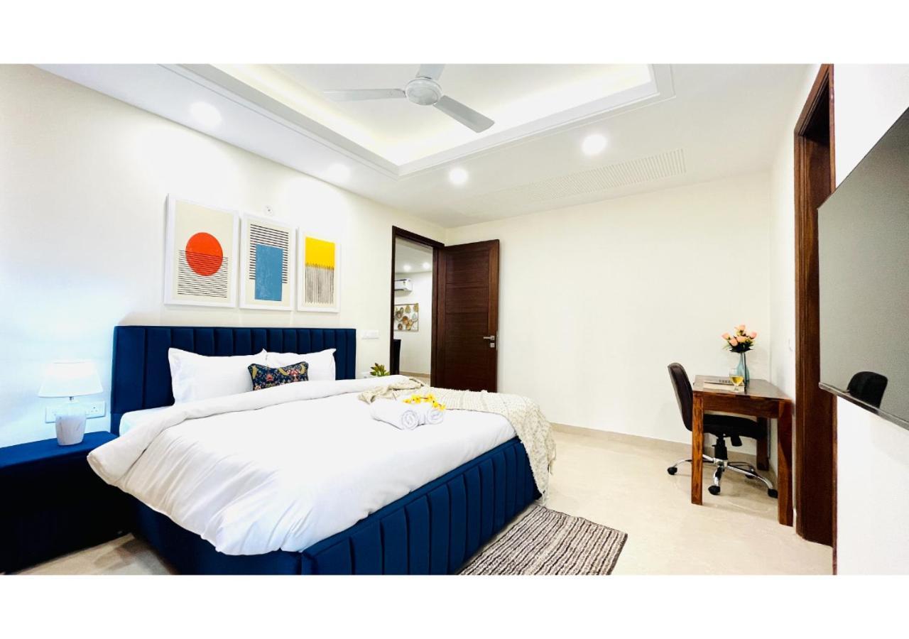 Bluo Modern 3Bhk Saket - Lift, Parking, Balcony *