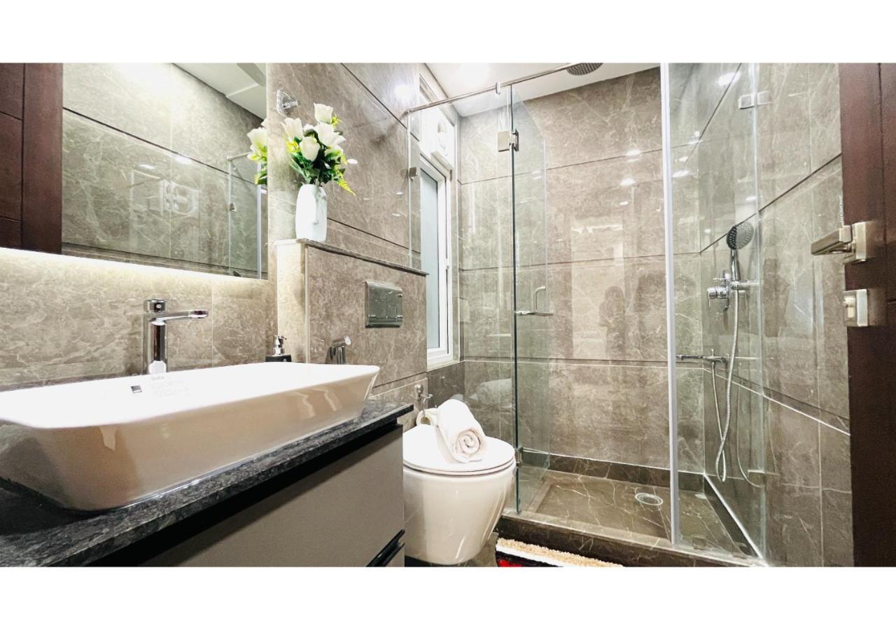 Apartment Bluo Modern 3Bhk Saket - Lift, Parking, Balcony New Delhi